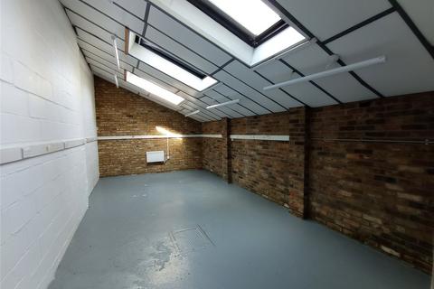 Office to rent, Park Street, Westcliff-on-Sea, Essex, SS0