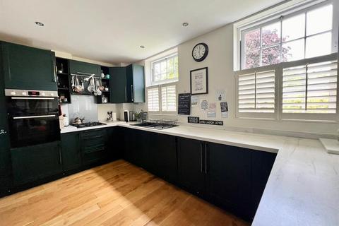 4 bedroom townhouse for sale, Devisdale Road, Altrincham WA14