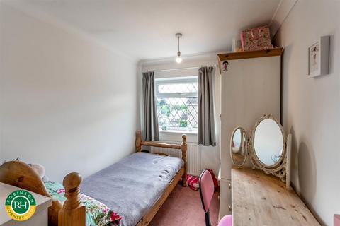 18 Warwick Close, Hatfield Woodhouse, Doncaster, DN7 6PP