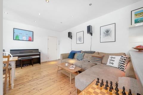 2 bedroom flat for sale, Norwood Road, SE24