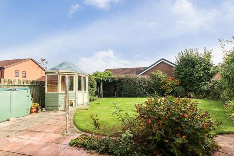 2 bedroom detached bungalow for sale, Alderley Drive, Ashdown Manor, NE12