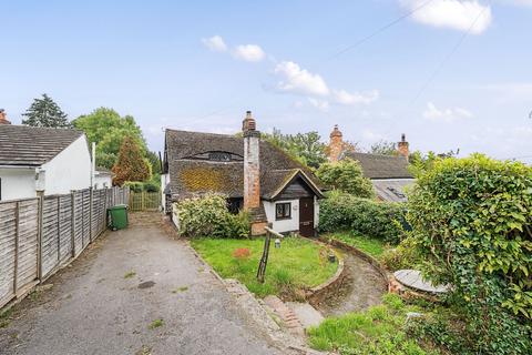 5 bedroom detached house for sale, Haughurst Hill, Tadley RG26