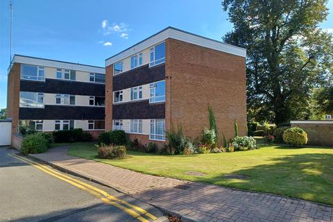 2 bedroom apartment to rent, Hampton Lane, Solihull B91