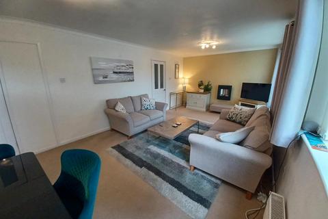 2 bedroom apartment to rent, Hampton Lane, Solihull B91