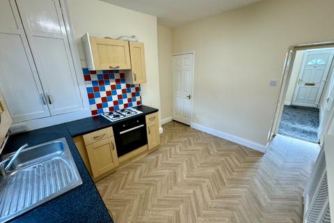 2 bedroom terraced house to rent, Lansdowne Street, Darlington DL3