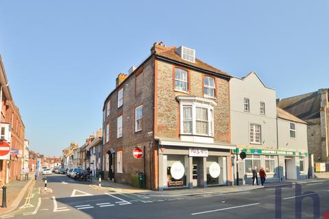 1 bedroom flat for sale, 29A Lugley Street, Newport PO30