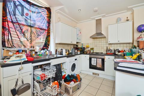 undefined, 29A Lugley Street, Newport PO30