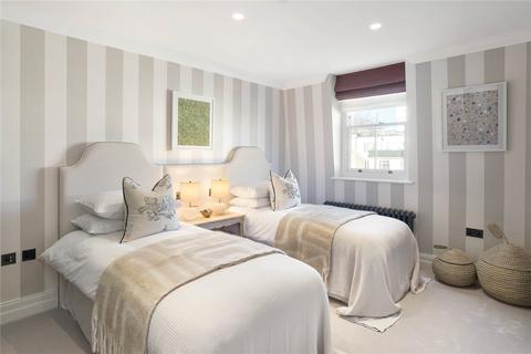 4 Chester Square, London, SW1W 9HH