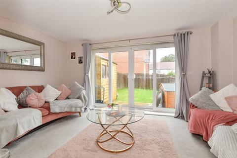 3 bedroom end of terrace house for sale, The Square, Loughton, Essex