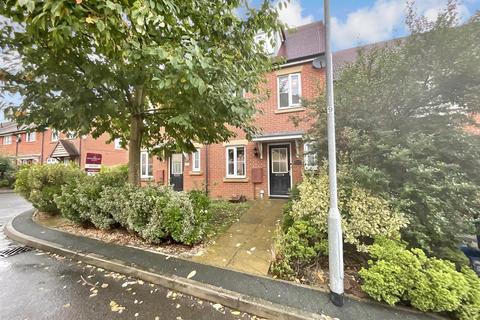 3 bedroom end of terrace house for sale, The Square, Loughton, Essex