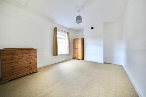 2 bedroom house for sale, Sharp Street, Hull