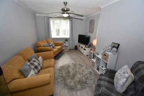 2 bedroom end of terrace house for sale, Broomdene Avenue, Shard End, Birmingham