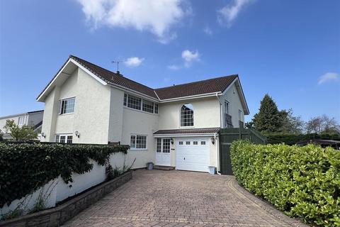 5 bedroom detached house for sale, Beverley Drive, Gayton, Wirral