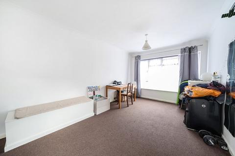 1 bedroom apartment for sale, Market Street, Hertfordshire WD18