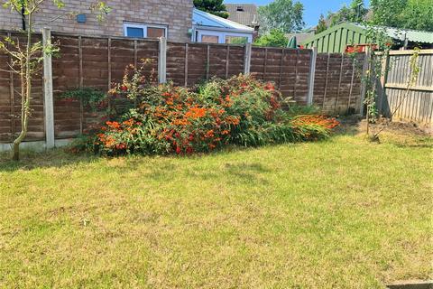 2 bedroom semi-detached house to rent, Whitby Avenue, Preston PR2