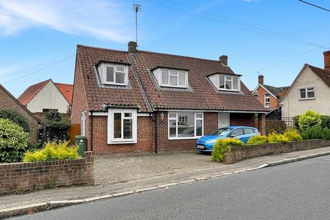 4 bedroom detached house for sale, Silver Street, Wethersfield, Braintree, CM7