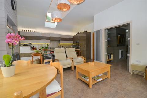 3 bedroom detached bungalow for sale, Westfield, Cradley, Malvern