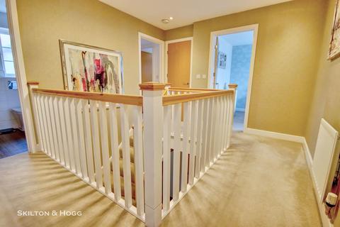 10 Battle Avenue, Daventry, NN11 2NX