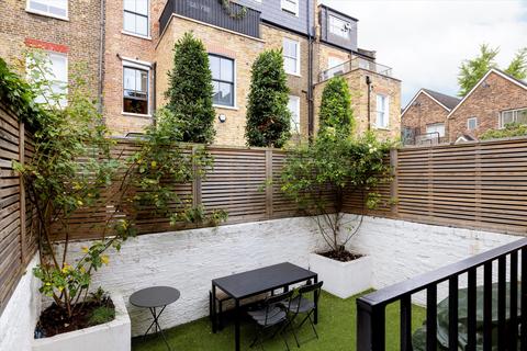 2 bedroom maisonette for sale, Burnaby Street, London, SW10