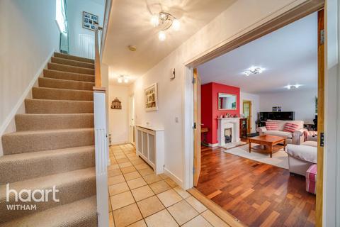 8 Bantock Way, Witham, CM8 1BD