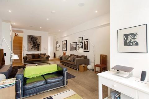 3 bedroom end of terrace house for sale, Osiers Road, Putney, London, SW18