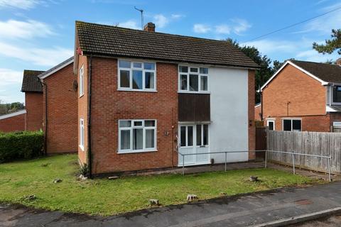 3 bedroom link detached house for sale, Kent Drive, Oadby, LE2