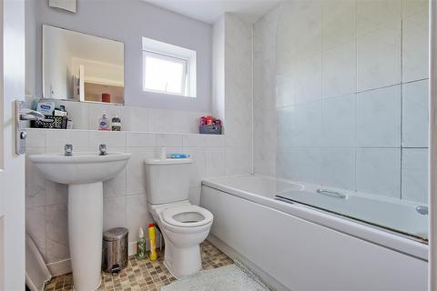 57 Circus Drive, Cambridge, CB4 2BT