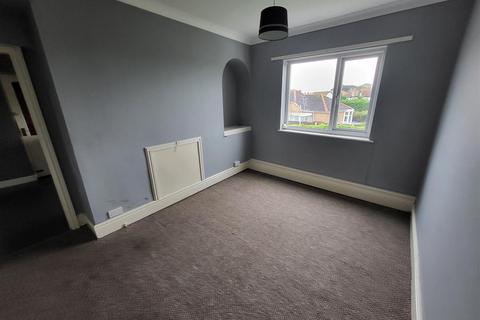 2 bedroom flat for sale, Rhuddlan Road, Rhyl