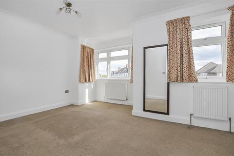 105 Torrington Road, Ruislip, HA4 0AR