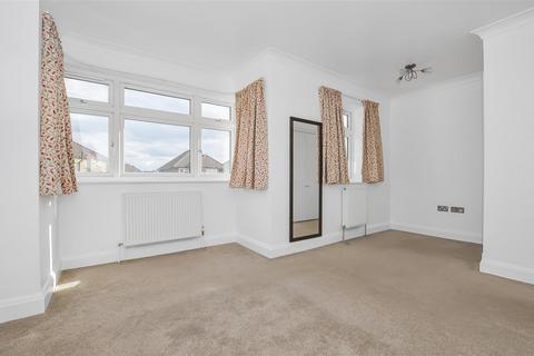 105 Torrington Road, Ruislip, HA4 0AR