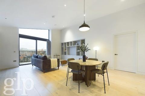 2 bedroom apartment to rent, Ganton Street W1F