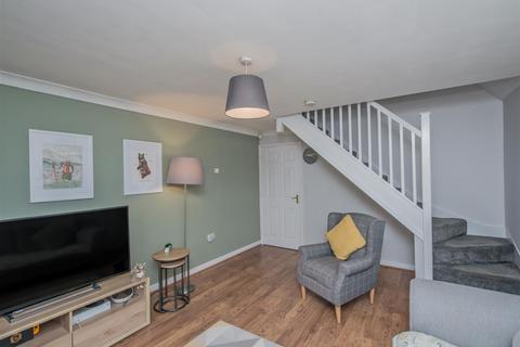 3 bedroom townhouse for sale, Windmill Court, Lower Wortley, Leeds