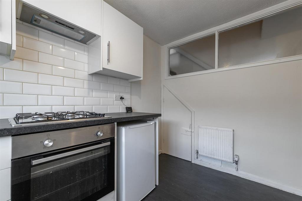 21 Chantry Lane-5.jpg