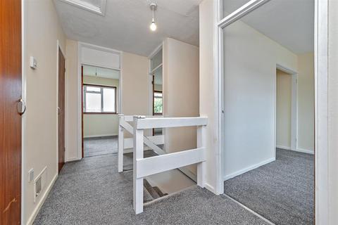 21 Chantry Lane, London Colney, St Albans, AL2 1JT