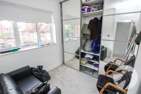236 Beaconsfield Road, London, SE9 4ED