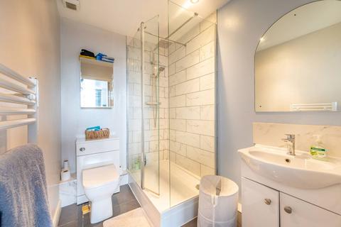 Flat 53, The Quadrangle House, 84 Romford Road, London, E15 4EJ