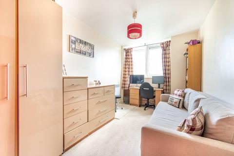 Flat 53, The Quadrangle House, 84 Romford Road, London, E15 4EJ