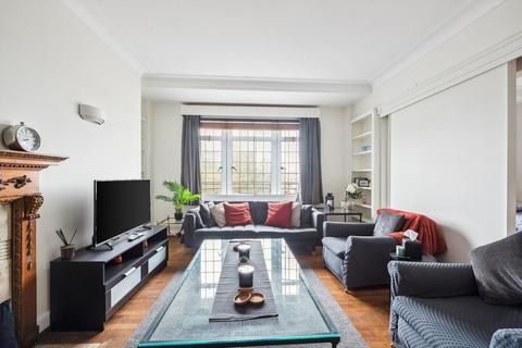 3 bedroom flat to rent, Portland Place, Marylebone, London, W1B