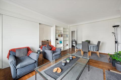 3 bedroom flat to rent, Portland Place, Marylebone, London, W1B