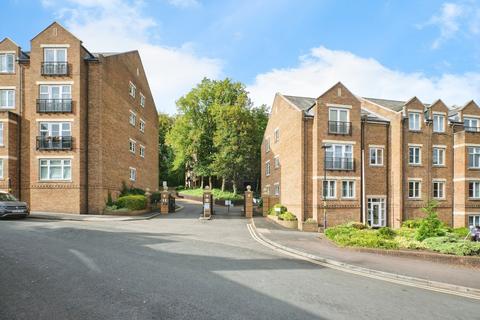 3 bedroom apartment for sale, Caversham Place, Sutton Coldfield B73