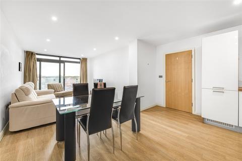 2 bedroom flat to rent, Larden Road, London, W3