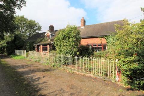 3 bedroom detached house for sale, Rose Cottage, Greenhill Lane, Lower Whitley