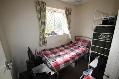 2 bedroom maisonette for sale, The Carousels, Burton Upon Trent DE14