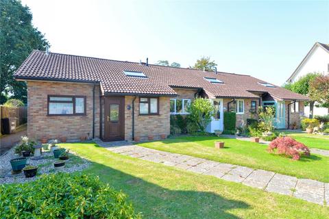 2 bedroom bungalow for sale, Rothbury Park, New Milton, Hampshire, BH25