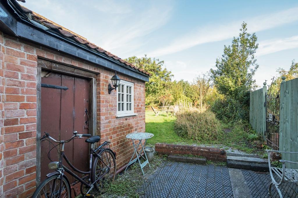 Outbuilding