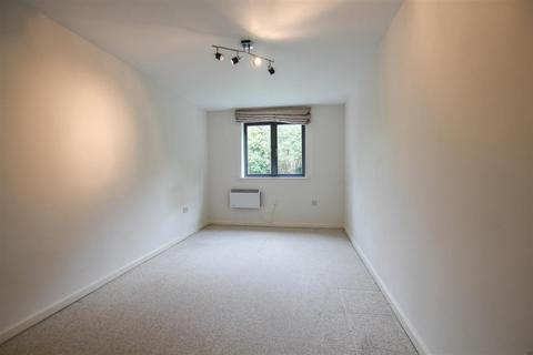 2 bedroom flat to rent, Waters Edge, Haverhill CB9