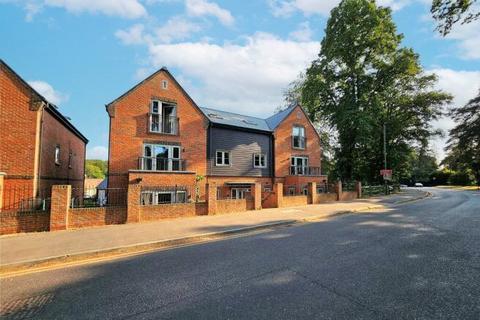 2 bedroom apartment for sale, Brunswick Road, Camberley GU16