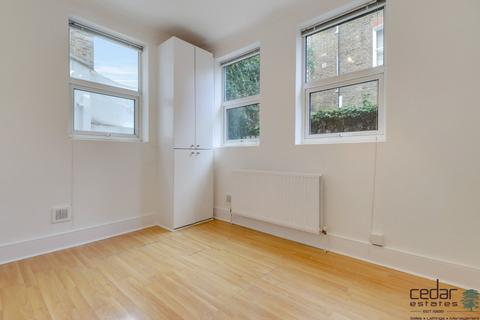 2 bedroom flat for sale, Cotleigh Road, London NW6