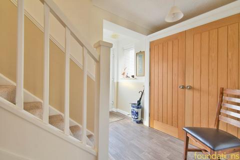 10 Constable Way, Bexhill-on-sea, TN40 2UH