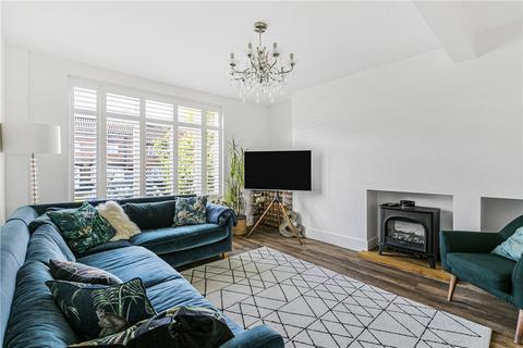 3 bedroom terraced house for sale, Newfields, Welwyn Garden City, Hertfordshire, AL8